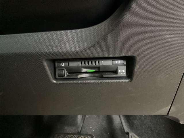 トヨタ アクア １．５ Ｓ H30年 (近畿) 99