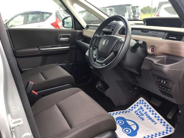 ホンダ フリード １．５ Ｇ ホンダセンシング ４ＷＤ R3年 (東北) 99