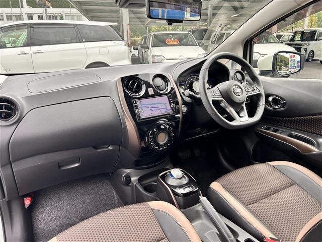 日産 ノート １．２ Ｅ－ＰＯＷＥＲ メダリスト R1年 () 99