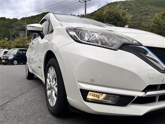 日産 ノート １．２ Ｅ－ＰＯＷＥＲ メダリスト R1年 () 99