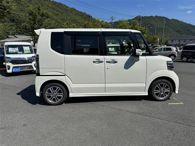 ホンダ Ｎ　ＢＯＸ ６６０ カスタムＧ ＳＳパッケージ H27年 () 99