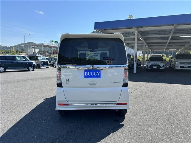 ホンダ Ｎ　ＢＯＸ ６６０ カスタムＧ ＳＳパッケージ H27年 () 99