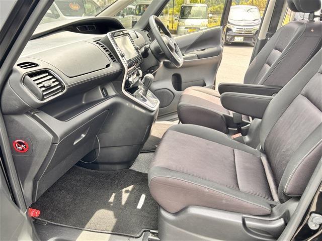 日産 セレナ ２．０ ハイウェイスター Ｖセレクション H30年 () 99