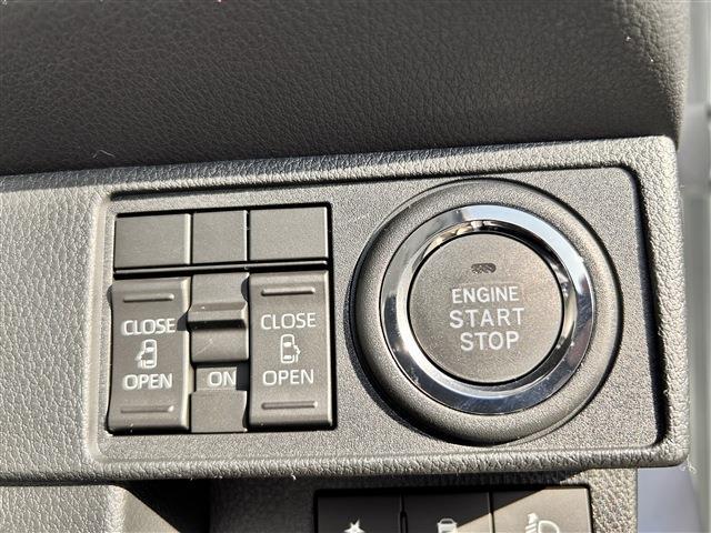 ダイハツ ムーヴ　キャンバス ６６０ ストライプス Ｘ R7年 (中国) 99