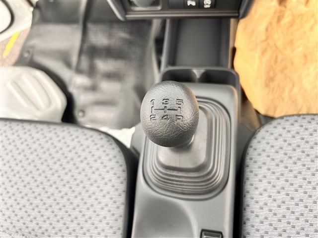 スズキ キャリイトラック ６６０ ＫＣ農繁 ３方開 ４ＷＤ R8年 (中国) 99