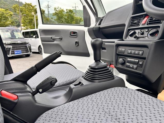 スズキ キャリイトラック ６６０ ＫＣ農繁 ３方開 ４ＷＤ R8年 (中国) 99