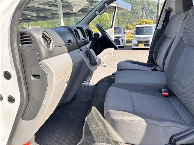 日産 ＮＶ３５０キャラバン ２．０ ＤＸ ロングボディ R3年 (中国) 99