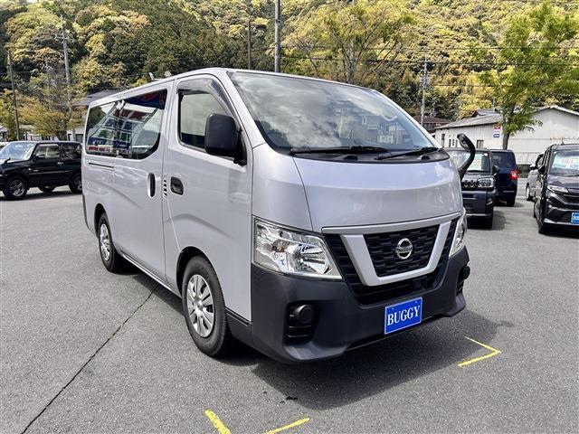 日産 ＮＶ３５０キャラバン ２．０ ＤＸ ロングボディ R1年 (中国) 99