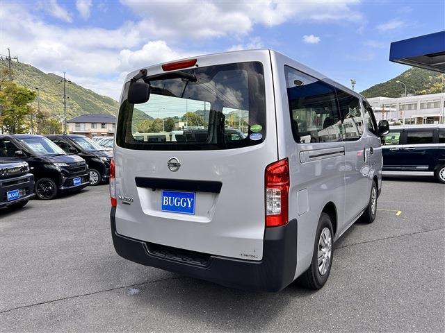 日産 ＮＶ３５０キャラバン ２．０ ＤＸ ロングボディ R1年 (中国) 99