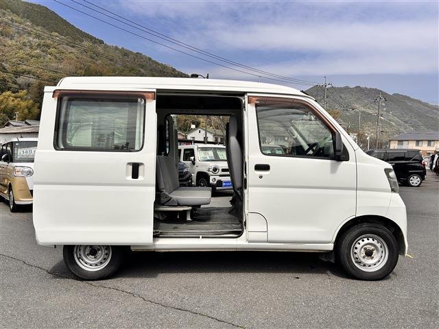 ダイハツ ハイゼットカーゴ ６６０ スペシャル ハイルーフ ４ＷＤ H27年 (中国) 99
