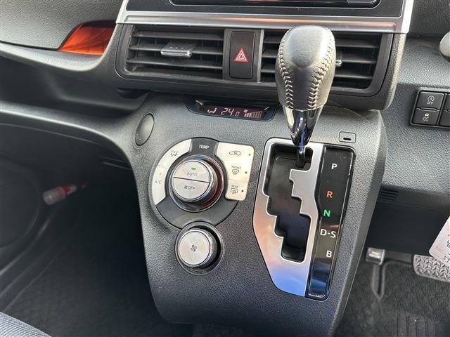 トヨタ シエンタ １．５ Ｇ H29年 (中国) 99