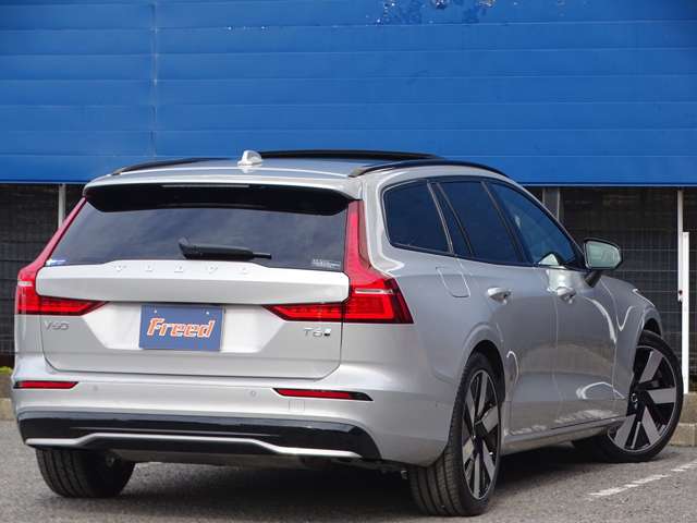 ボルボ Ｖ６０ ウルトラ Ｔ６ ＡＷＤ プラグイン ハイブリッド ４ＷＤ R7年 (東海) 99