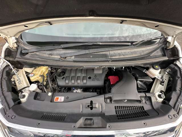 三菱 デリカ　Ｄ：５ アーバンギア ２．２ Ｇ パワーパッケージ ディーゼルターボ ４ＷＤ R1年 (関東) 99