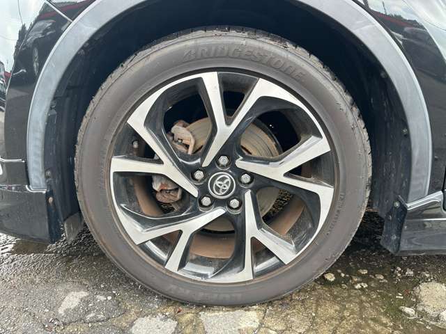 トヨタ Ｃ−ＨＲ ハイブリッド １．８ Ｇ H29年 (関東) 99