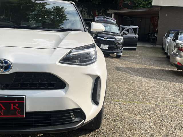 トヨタ ヤリスクロス　ハイブリッド １．５ ハイブリッド Ｚ Ｅ－ＦＯＵＲ ４ＷＤ R3年 (関東) 99
