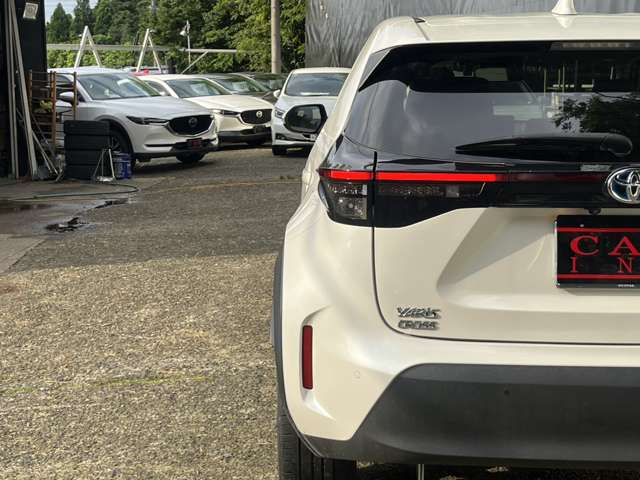 トヨタ ヤリスクロス　ハイブリッド １．５ ハイブリッド Ｚ Ｅ－ＦＯＵＲ ４ＷＤ R3年 (関東) 99