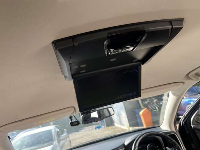 三菱 アウトランダーＰＨＥＶ ２．０ Ｇ セーフティパッケージ ４ＷＤ H28年 (関東) 99