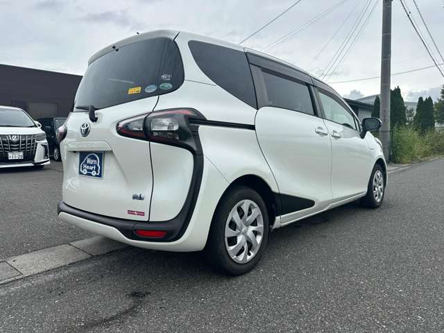 トヨタ シエンタ　ハイブリッド ハイブリッド １．５ Ｇ H27年 () 99