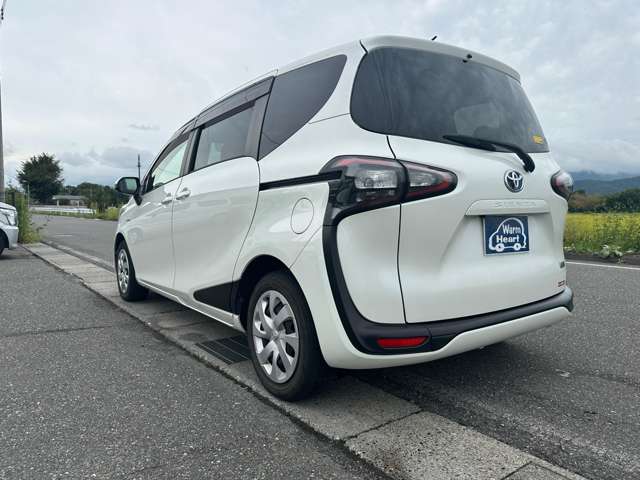 トヨタ シエンタ　ハイブリッド ハイブリッド １．５ Ｇ H27年 () 99