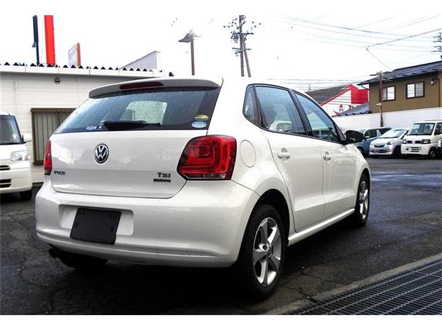 フォルクスワーゲン ポロ ＴＳＩ　コンフォートライン　ブルーモーションテクノロジー H25年 () 99