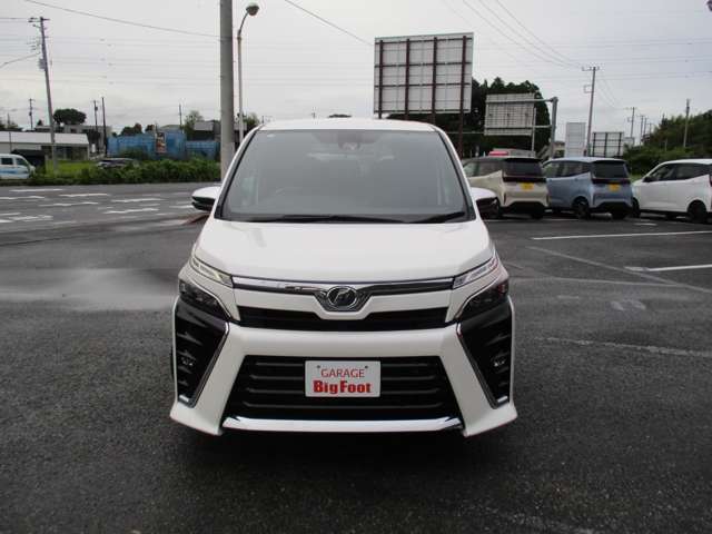 トヨタ ヴォクシー ２．０ ＺＳ 煌ＩＩ R3年 (関東) 99