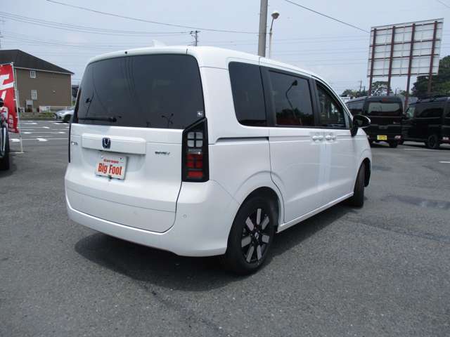 ホンダ フリード　ハイブリッド １．５ Ｅ：ＨＥＶ エアー ＥＸ R8年 (関東) 99