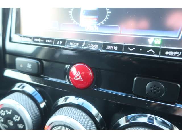 三菱 デリカ　Ｄ：５ ２．４ Ｇ パワーパッケージ ４ＷＤ H24年 (関東) 99