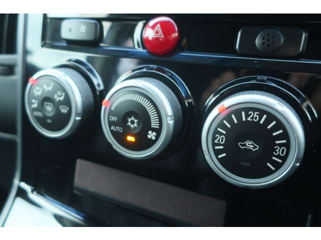 三菱 デリカ　Ｄ：５ ２．４ Ｇ パワーパッケージ ４ＷＤ H24年 (関東) 99