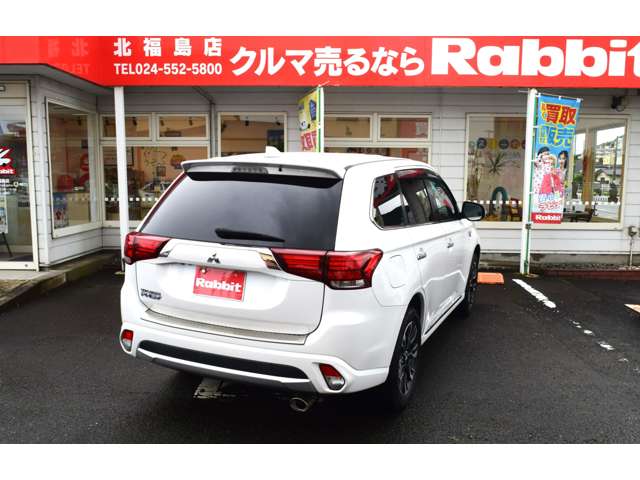 三菱 アウトランダーＰＨＥＶ ２．０ Ｇ ナビパッケージ ４ＷＤ H27年 (東北) 99
