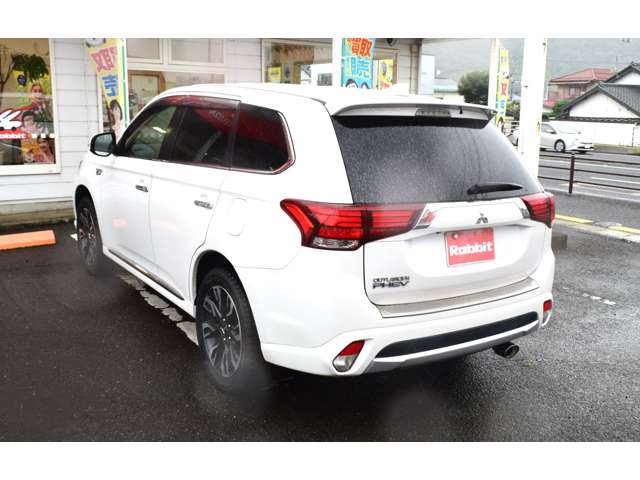 三菱 アウトランダーＰＨＥＶ ２．０ Ｇ ナビパッケージ ４ＷＤ H27年 (東北) 99