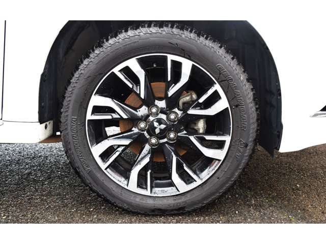 三菱 アウトランダーＰＨＥＶ ２．０ Ｇ ナビパッケージ ４ＷＤ H27年 (東北) 99