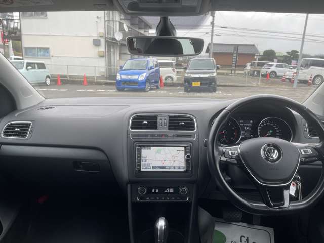 フォルクスワーゲン ポロ ＴＳＩ コンフォートライン アップグレード パッケージ ブルーモーション テクノロジー H27年 (東北) 99