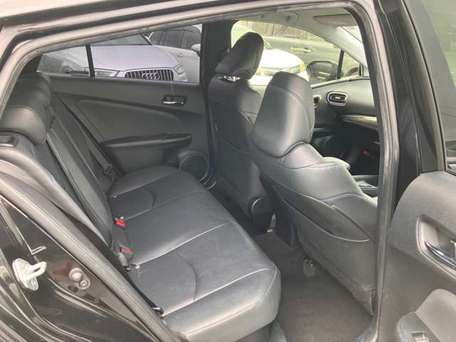 トヨタ プリウス １．８ Ｓ ツーリングセレクション H28年 () 99