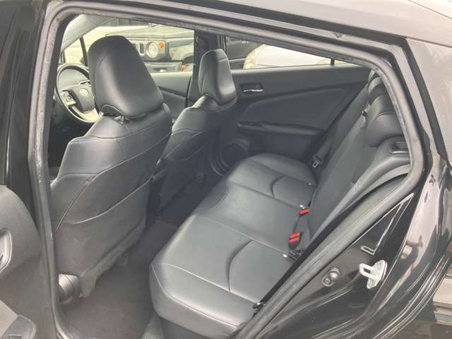 トヨタ プリウス １．８ Ｓ ツーリングセレクション H28年 () 99