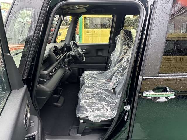 ホンダ Ｎ　ＢＯＸ カスタム ６６０ R8年 (東海) 99