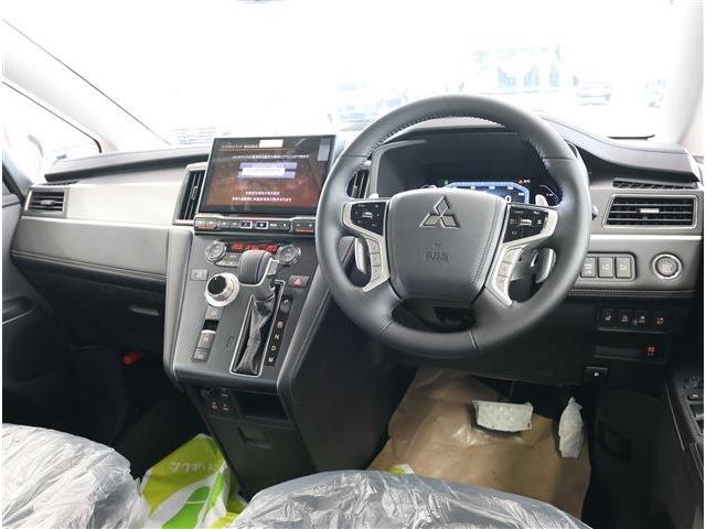 三菱 デリカ　Ｄ：５ ２．２ Ｐ ディーゼルターボ ４ＷＤ R8年 (東海) 99