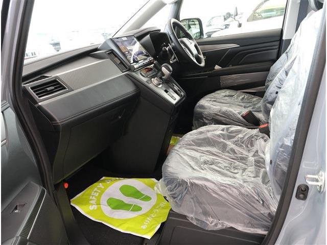 三菱 デリカ　Ｄ：５ ２．２ Ｐ ディーゼルターボ ４ＷＤ R8年 (東海) 99