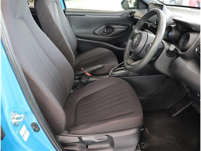 トヨタ ヤリス １．０ Ｇ R3年 (東海) 99