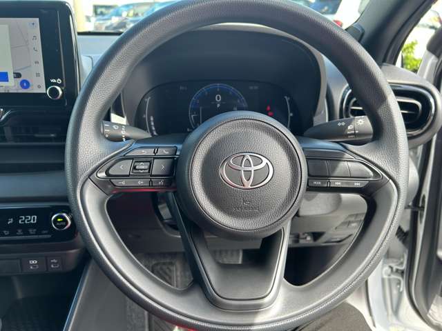 トヨタ ヤリス １．０ Ｇ R8年 (九州・沖縄) 99
