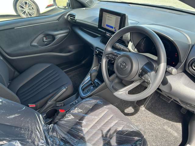トヨタ ヤリス １．０ Ｇ R8年 (九州・沖縄) 99