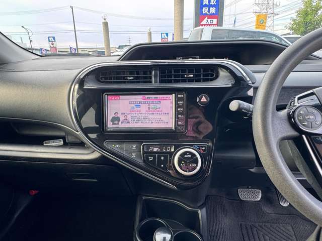 トヨタ アクア １．５ Ｓ スタイルブラック R1年 (九州・沖縄) 99