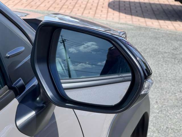 トヨタ ヤリスクロス　ハイブリッド １．５ ハイブリッド Ｚ R8年 (九州・沖縄) 99