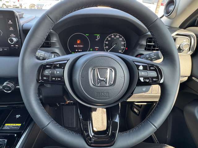 ホンダ ヴェゼル １．５ Ｅ：ＨＥＶ Ｚ R8年 (九州・沖縄) 99