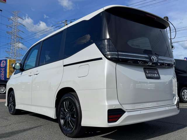 トヨタ ヴォクシー １．８ ハイブリッド Ｓ－Ｇ R8年 (九州・沖縄) 99