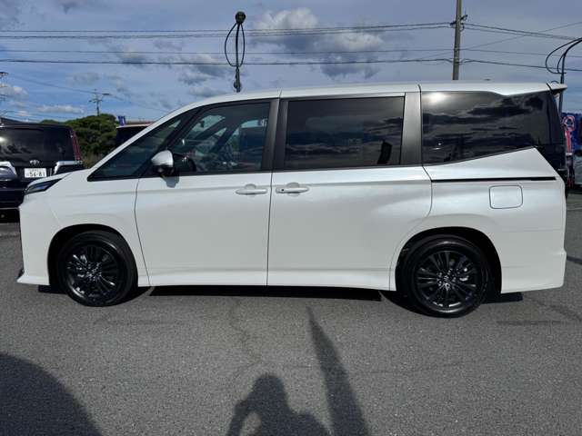 トヨタ ヴォクシー １．８ ハイブリッド Ｓ－Ｇ R8年 (九州・沖縄) 99