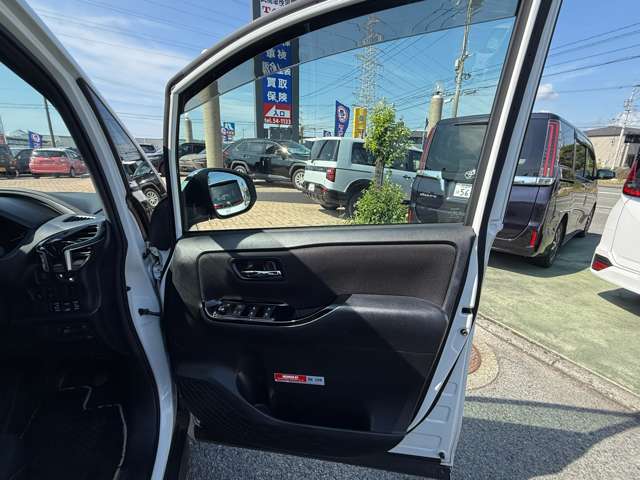トヨタ ヴォクシー ２．０ ＺＳ 煌ＩＩ R2年 (九州・沖縄) 99
