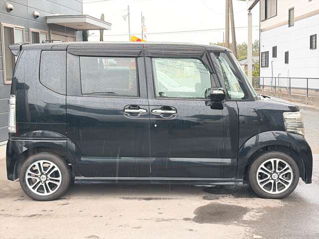 ホンダ Ｎ　ＢＯＸ ６６０ カスタムＧ ＳＳパッケージ H26年 (九州・沖縄) 99