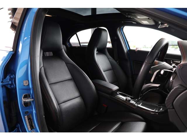 メルセデスベンツ Ａクラス Ａ１８０　ＡＭＧ　スタイル H29年 (近畿) 99