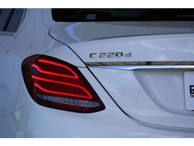 メルセデスベンツ Ｃクラス Ｃ２２０ Ｄ アバンギャルド ＡＭＧライン ディーゼルターボ H27年 (近畿) 99