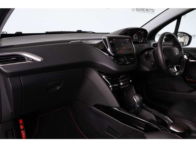 プジョー ２００８ ＧＴライン H30年 (近畿) 99